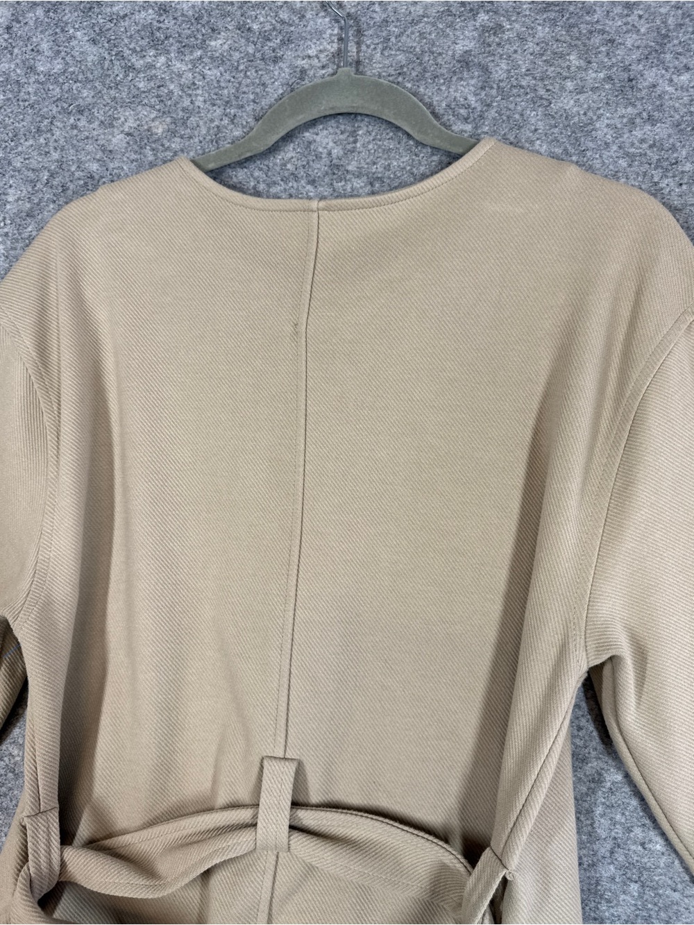 Banana Republic Belted Fall Jacket Beige Medium Minimalist Quiet Luxury Career - Picture 15 of 16